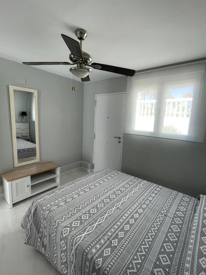 Seafront Recently Renovated Apartments Benalmadena Ngoại thất bức ảnh